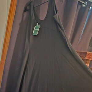 NEW! HALARA u-neck maxi dress black size L